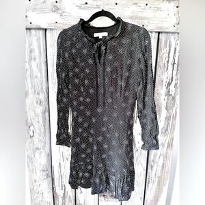 AT Loft size 4 black & white dress lined​